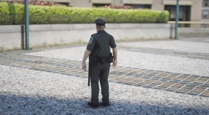 1_4_e7abb2d8-2c36-42e8-a237-edb4e62bbff8.jpg Small Officer