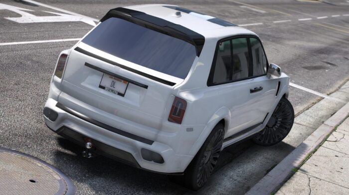 digitallatvia_2_6b4ed94d-38cc-4146-91a5-033ecbdaacfd.jpg Rolls-Royce Cullinan | Debadged